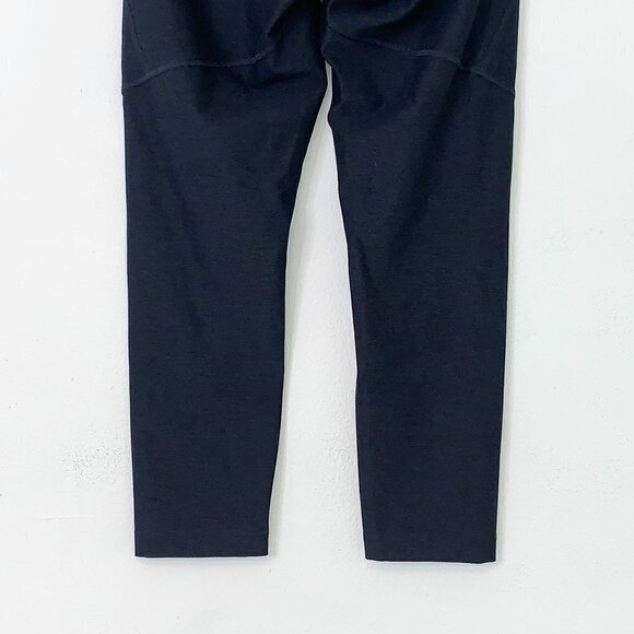 Outdoor Voices Warmup 7/8 Legging size medium - Picture 7 of 10